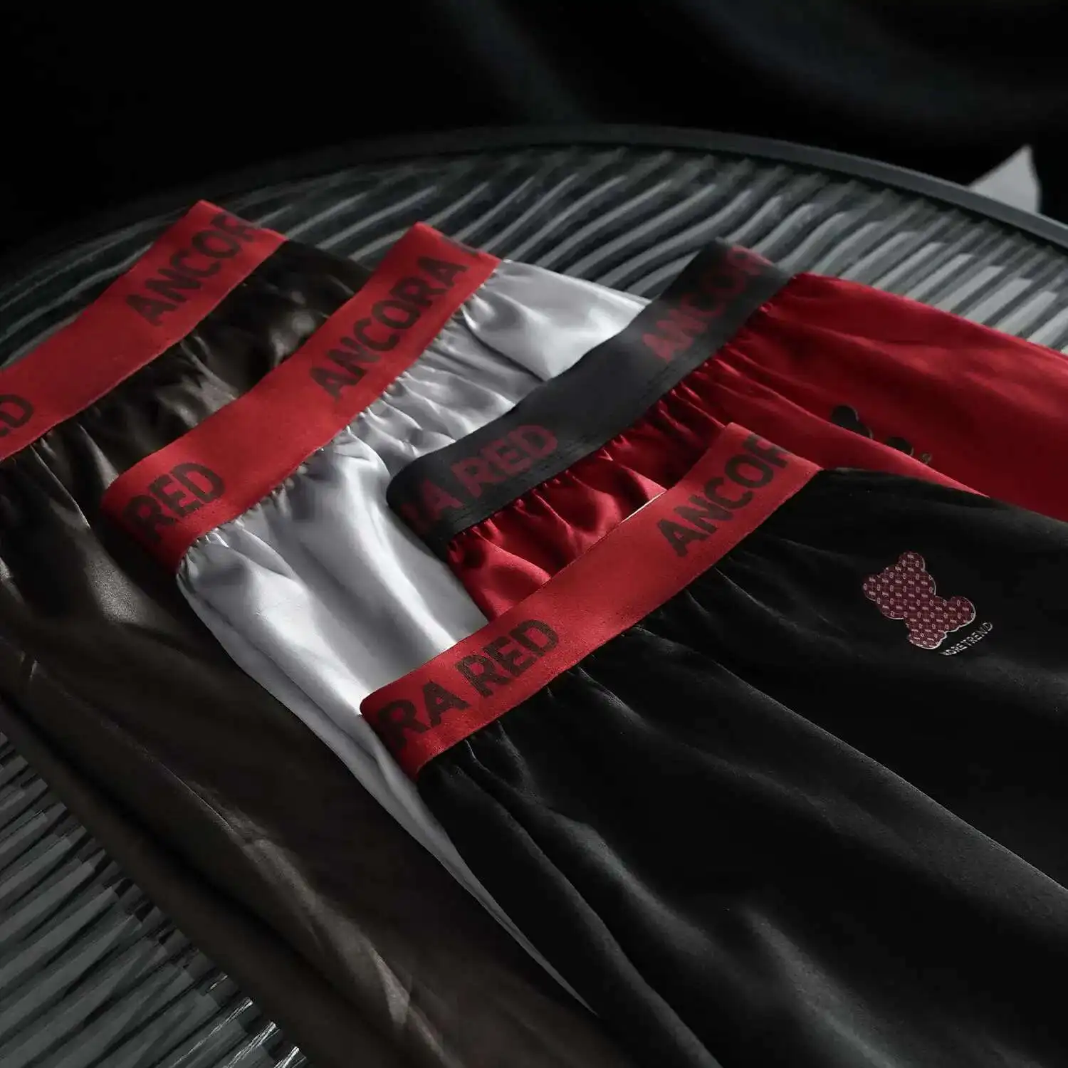 3PCS Glossy Men Loose Lingerie Panties Plus Size Satin Underwears Sexy High Waist Briefs Shorts
3PCS Glossy Men Loose Lingerie Panties Plus Size Satin Underwears Sexy High Waist Briefs Shorts