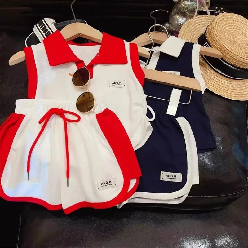 ZLYM-Summer New Refreshing Girls' Color Block SportspoloTwo-Piece Set for Kids: Shirt and Shorts Casual Outfit
ZLYM-Summer New Refreshing Girls' Color Block SportspoloTwo-Piece Set for Kids: Shirt and Shorts Casual Outfit