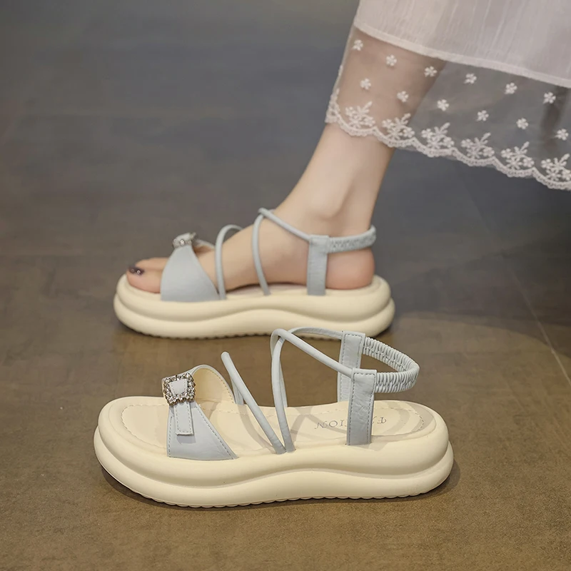 Summer New Arrival Women Fairy Style Slides Fashion Minimalist Versatile Soft Sole Non Slip Outdoor Beach Casual Slippers
Summer New Arrival Women Fairy Style Slides Fashion Minimalist Versatile Soft Sole Non Slip Outdoor Beach Casual Slippers