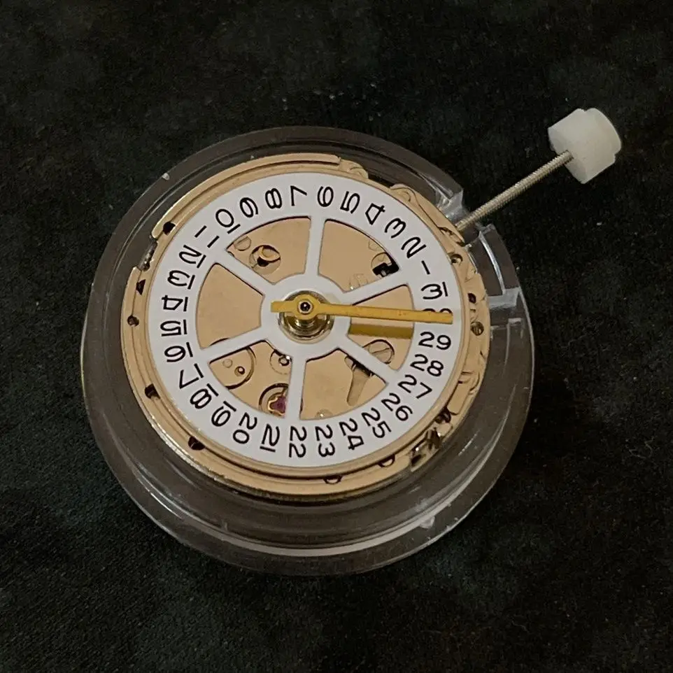 Механизм часов 8215 8205 2813, механизм с большим календарем, механический механизм с одним календарем
Механизм часов 8215 8205 2813, механизм с большим календарем, механический механизм с одним календарем