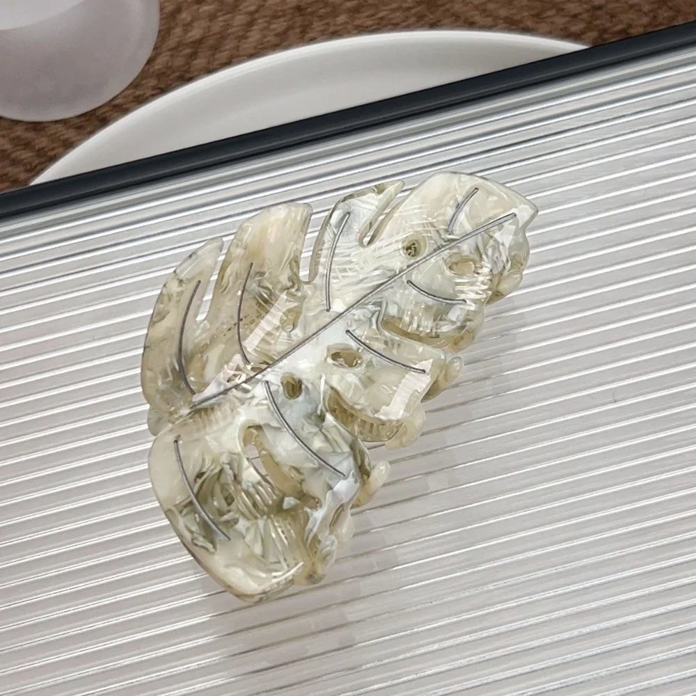 Cute Green Plant Leaves Hair Claws Headwear Geometry Acetate Hair Clip Hairpin Hair Grab Streetwear
Cute Green Plant Leaves Hair Claws Headwear Geometry Acetate Hair Clip Hairpin Hair Grab Streetwear