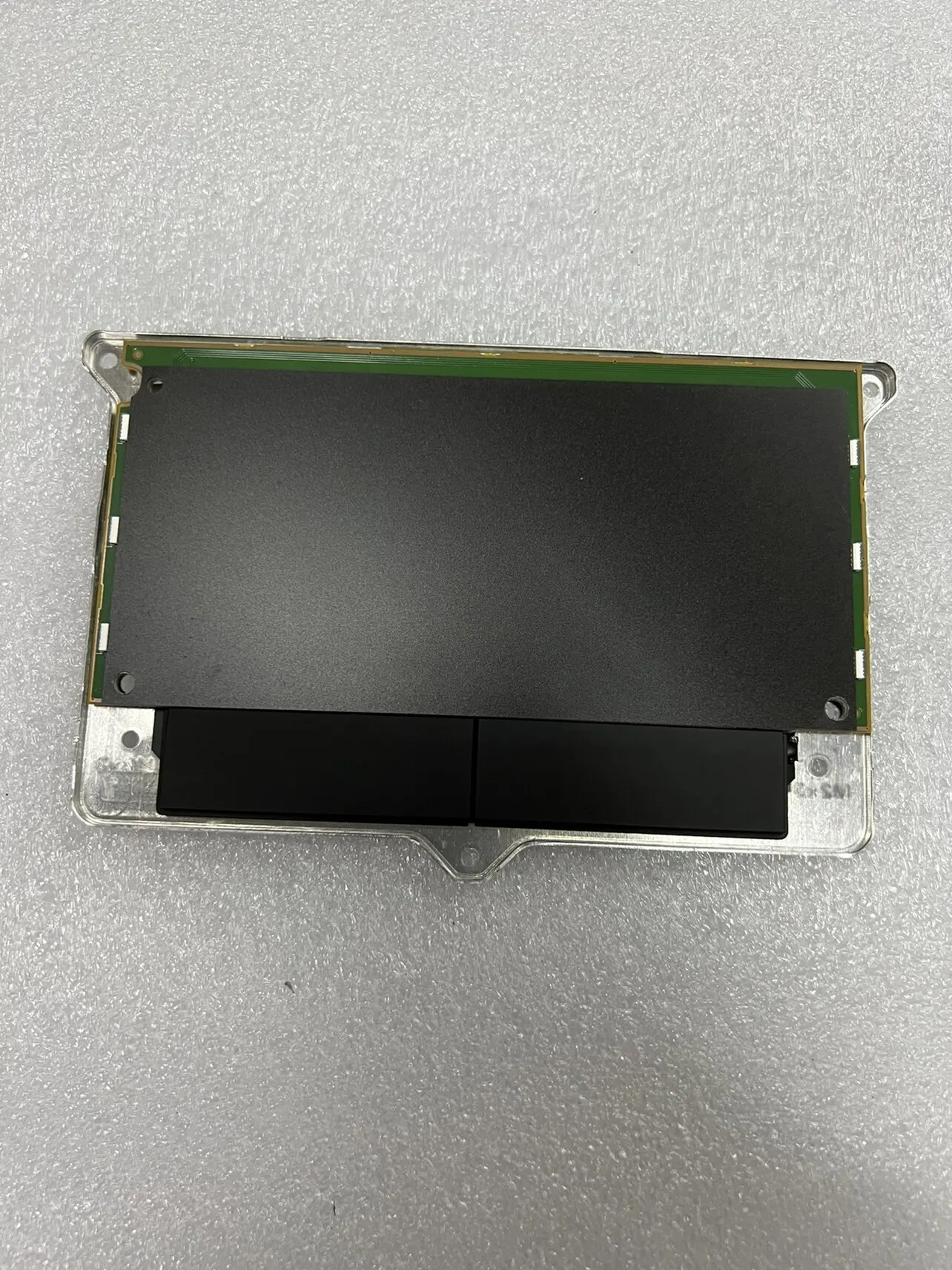 For Dell ALIENWARE M17X R5 14 17 18 R1 Brand - New Original Touchpad A12CTP
For Dell ALIENWARE M17X R5 14 17 18 R1 Brand - New Original Touchpad A12CTP