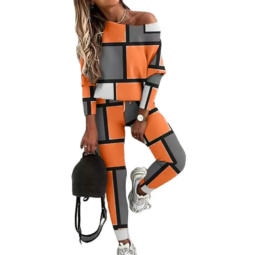 Drawstring Pants Women Suit Stylish Women's Color Matching Off Shoulder Tracksuit Set Loose Fit Top Elastic for Spring/fall
Drawstring Pants Women Suit Stylish Women's Color Matching Off Shoulder Tracksuit Set Loose Fit Top Elastic for Spring/fall