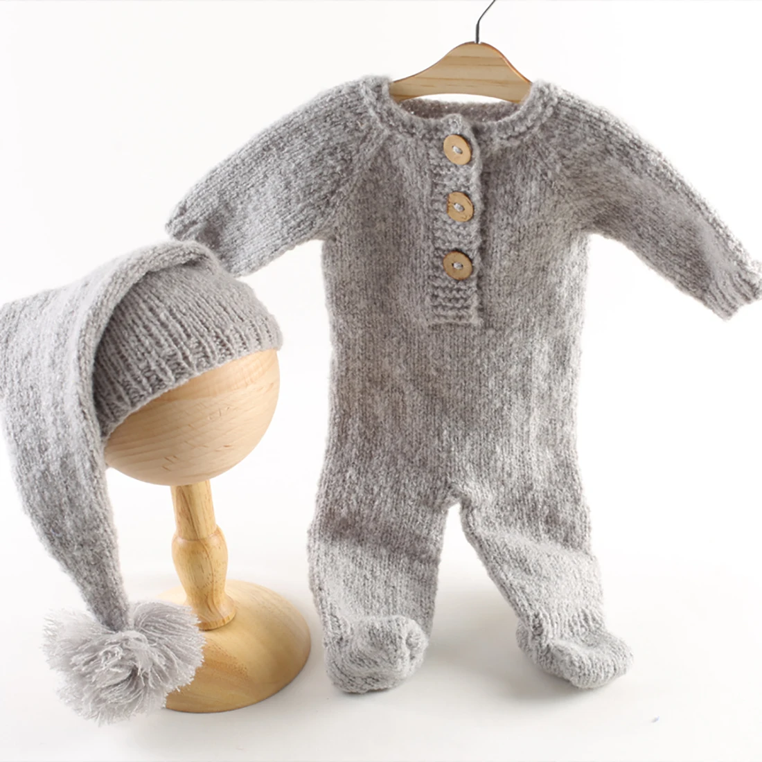 Вязаный рождественский наряд для новорожденных с мягким эластичным помпоном, чепчиком и комбинезоном, комбинезон с плюшевым мишкой для младенцев, реквизит для фотосессии
Вязаный рождественский наряд для новорожденных с мягким эластичным помпоном, чепчиком и комбинезоном, комбинезон с плюшевым мишкой для младенцев, реквизит для фотосессии