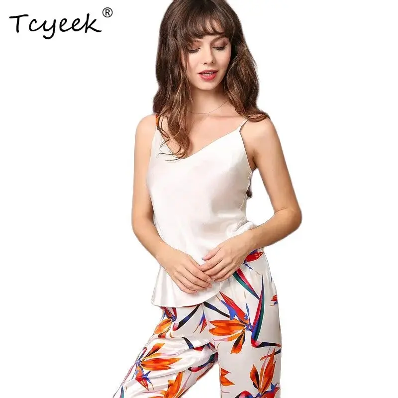 Tcyeek, 100%Real Silk Sleeping Robe Set, Women Sling Tops Pants Robe, Print French Night-robe Sets, 2024 Summer Fall S47981QC
Tcyeek, 100%Real Silk Sleeping Robe Set, Women Sling Tops Pants Robe, Print French Night-robe Sets, 2024 Summer Fall S47981QC