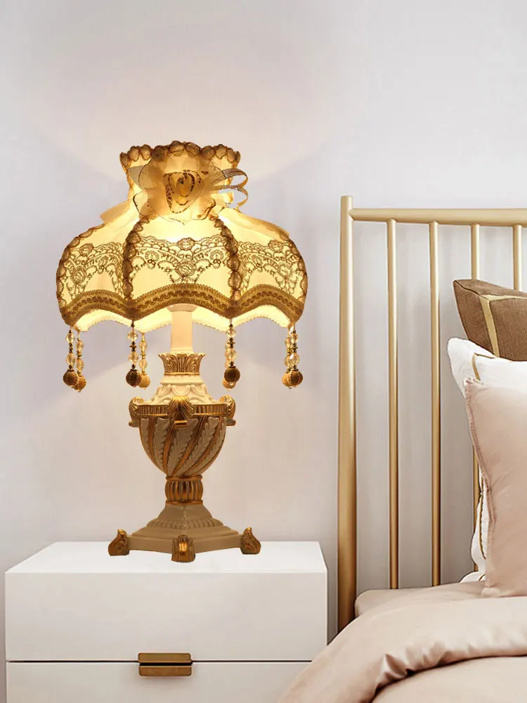 Creative American European Bedroom BedsideTable Lamp Hotel Wedding Night Lamp Luxury Wedding Cloth Desk Lamp
Creative American European Bedroom BedsideTable Lamp Hotel Wedding Night Lamp Luxury Wedding Cloth Desk Lamp