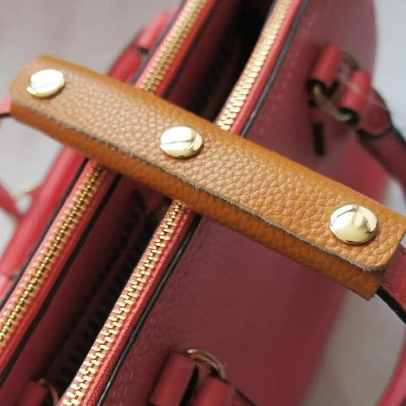 X5XA 1 Pair Elegant Leather Handle Wrap Bag Handle Sleeve for Bucket Bags and Shopping Handbag Enhancing Overall Aesthetic
X5XA 1 Pair Elegant Leather Handle Wrap Bag Handle Sleeve for Bucket Bags and Shopping Handbag Enhancing Overall Aesthetic