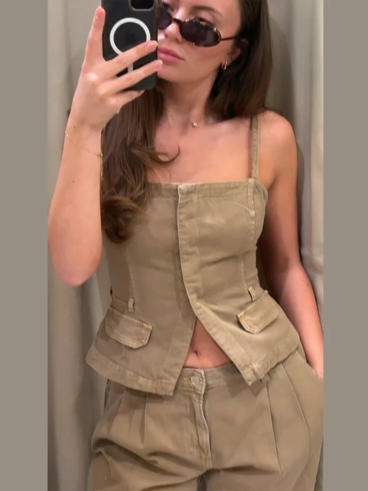 Y2k Women Jeans Set Buttons Cinched Waist Slim Spaghetti Strap Vest Pockets Wide Leg Pant Casual Female Streetwear Summer Suit
Y2k Women Jeans Set Buttons Cinched Waist Slim Spaghetti Strap Vest Pockets Wide Leg Pant Casual Female Streetwear Summer Suit