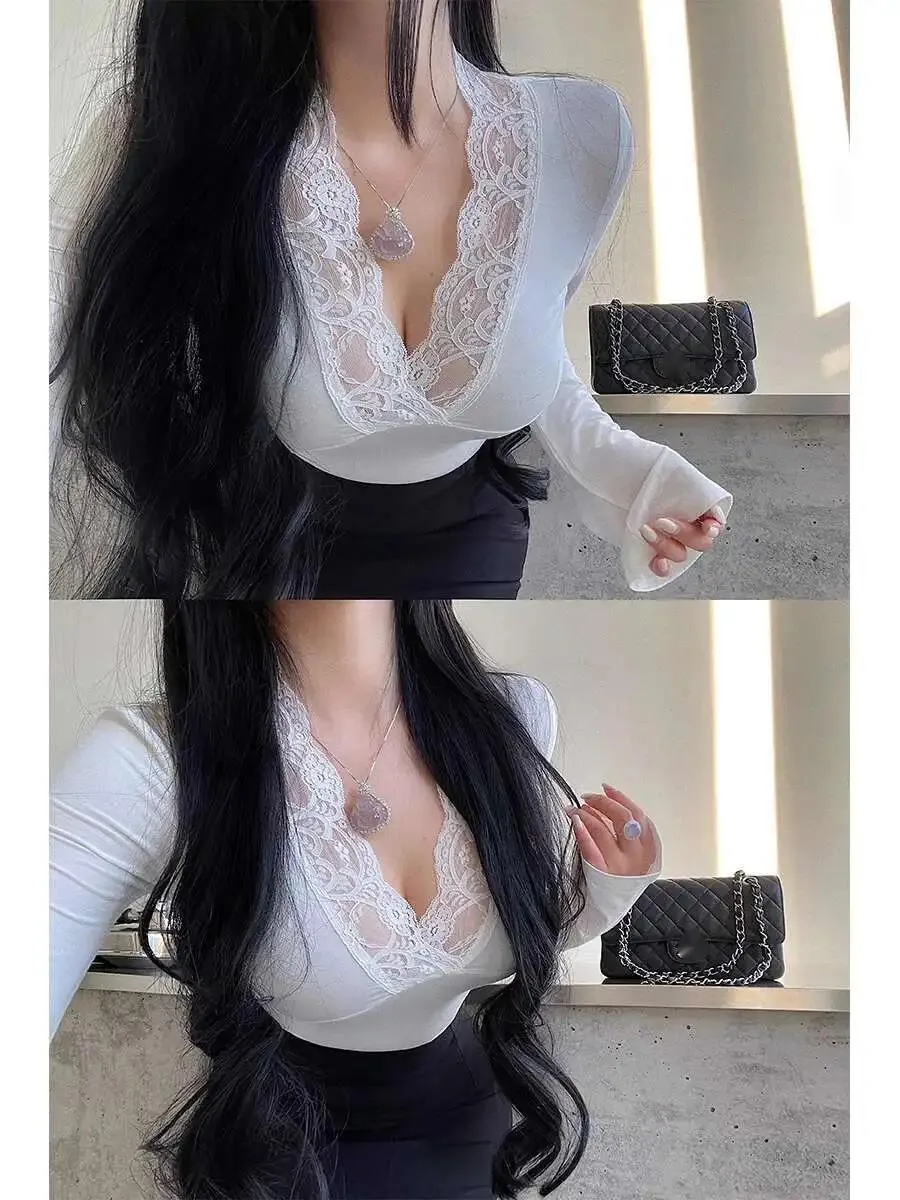 Pure Desire Sexy V Neck Lace Mesh Tees Sweet Top Slim Slimming Lace Patchwork Long Sleeved Base T-shirt Top Women Tshirt GVE6
Pure Desire Sexy V Neck Lace Mesh Tees Sweet Top Slim Slimming Lace Patchwork Long Sleeved Base T-shirt Top Women Tshirt GVE6