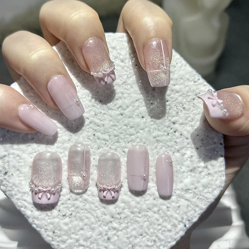 10 Pieces Elegant Cute Pearl Glitter Cat Eye French Handmade Press On Nails Pink Sweetheart Princess Bow Fake Nails
10 Pieces Elegant Cute Pearl Glitter Cat Eye French Handmade Press On Nails Pink Sweetheart Princess Bow Fake Nails