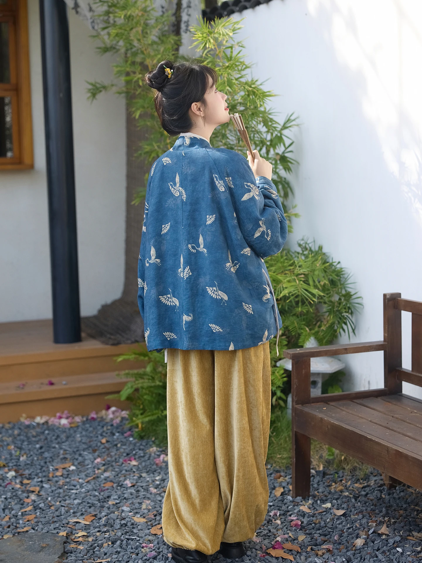 Брюки-фонарики на флисовой подкладке, женская одежда Ханьфу, осенне-зимний традиционный китайский костюм, нижнее белье, подштанники
Брюки-фонарики на флисовой подкладке, женская одежда Ханьфу, осенне-зимний традиционный китайский костюм, нижнее белье, подштанники