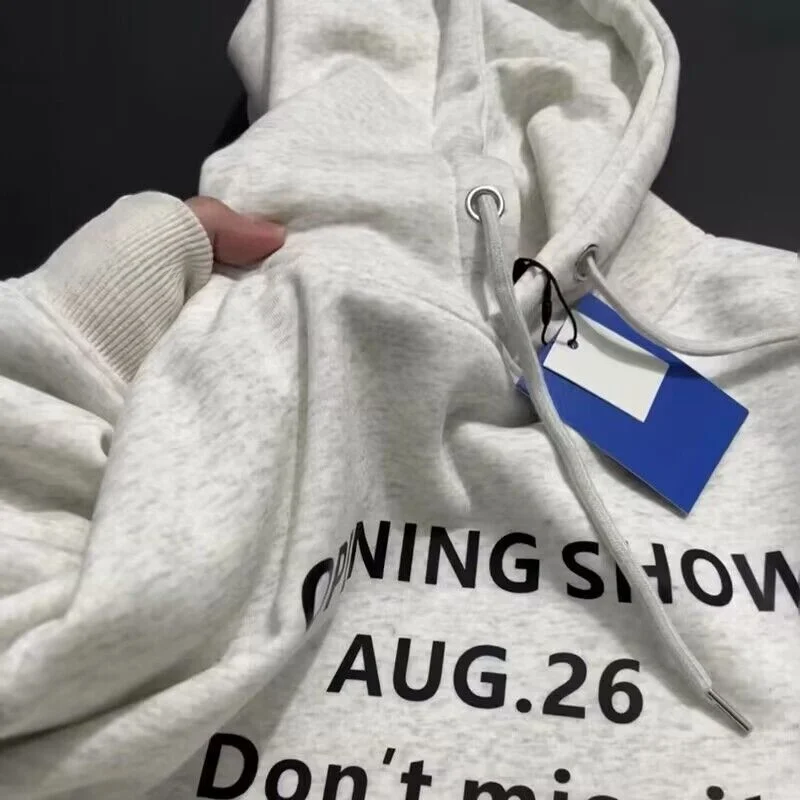 Retro American Lettering Sweatirt ex Autumn Winter Loose Casual Versatile Outerwear for Couples in White And ey
Retro American Lettering Sweatirt ex Autumn Winter Loose Casual Versatile Outerwear for Couples in White And ey