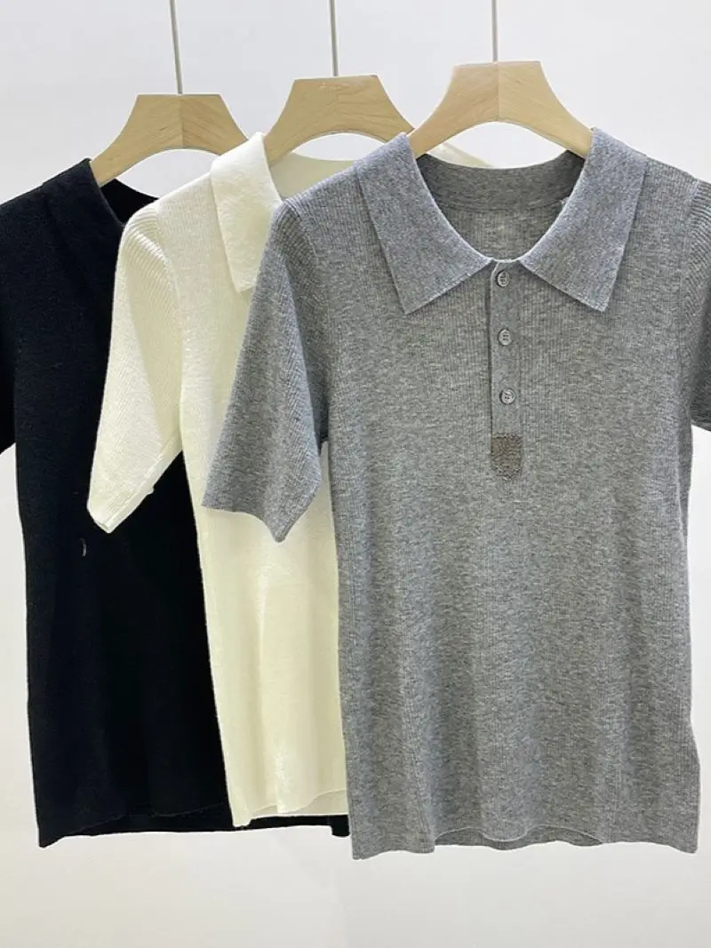 Women Solid Color Sweater Beaded Turn-down Collar Short Sleeve Front Buttons Casual Autumn 2024 Knitted Pullover
Women Solid Color Sweater Beaded Turn-down Collar Short Sleeve Front Buttons Casual Autumn 2024 Knitted Pullover