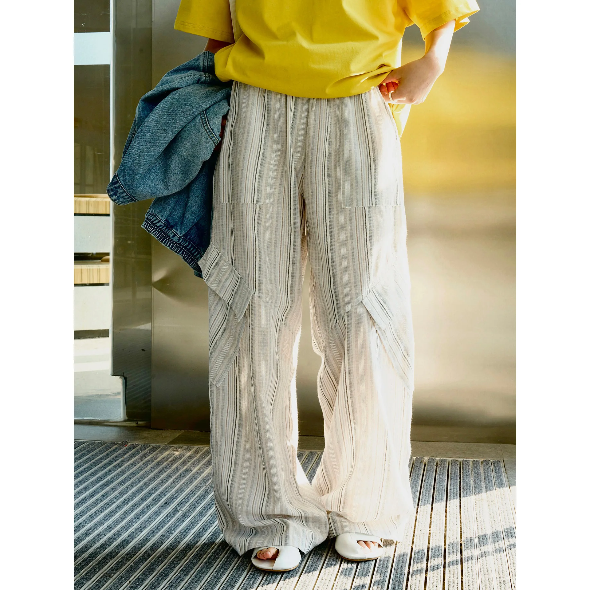 CALYMIX 2015 Summer's Striped Wide Leg Slim Straight Hanging Cargo Pants For Women
CALYMIX 2015 Summer's Striped Wide Leg Slim Straight Hanging Cargo Pants For Women