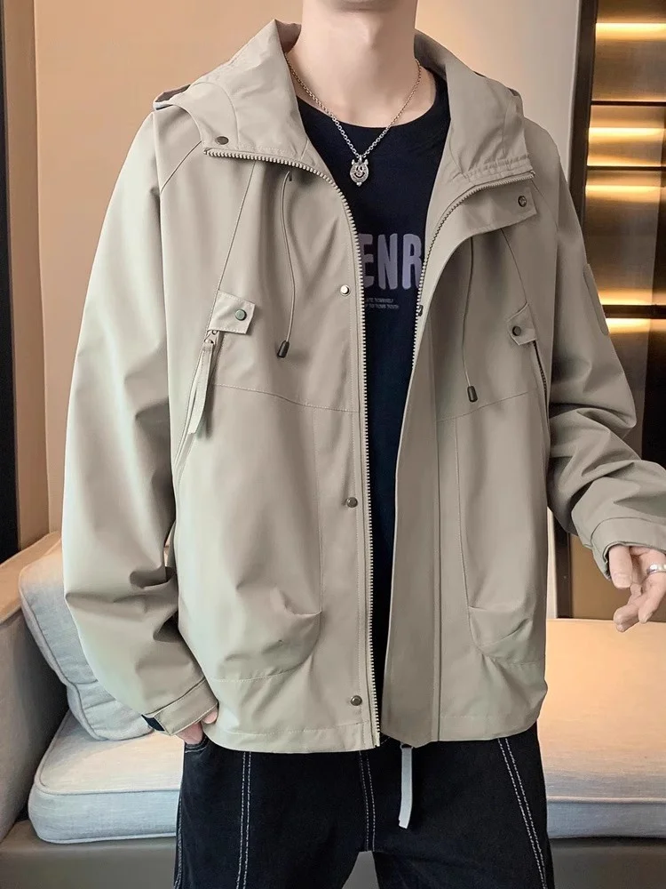 TUCANO 2025 New Men's Casual Loose Fit Jaet Outdoor Windproof Zipper Closure Hooded Polyester Fiber Long Sve Coat
TUCANO 2025 New Men's Casual Loose Fit Jaet Outdoor Windproof Zipper Closure Hooded Polyester Fiber Long Sve Coat