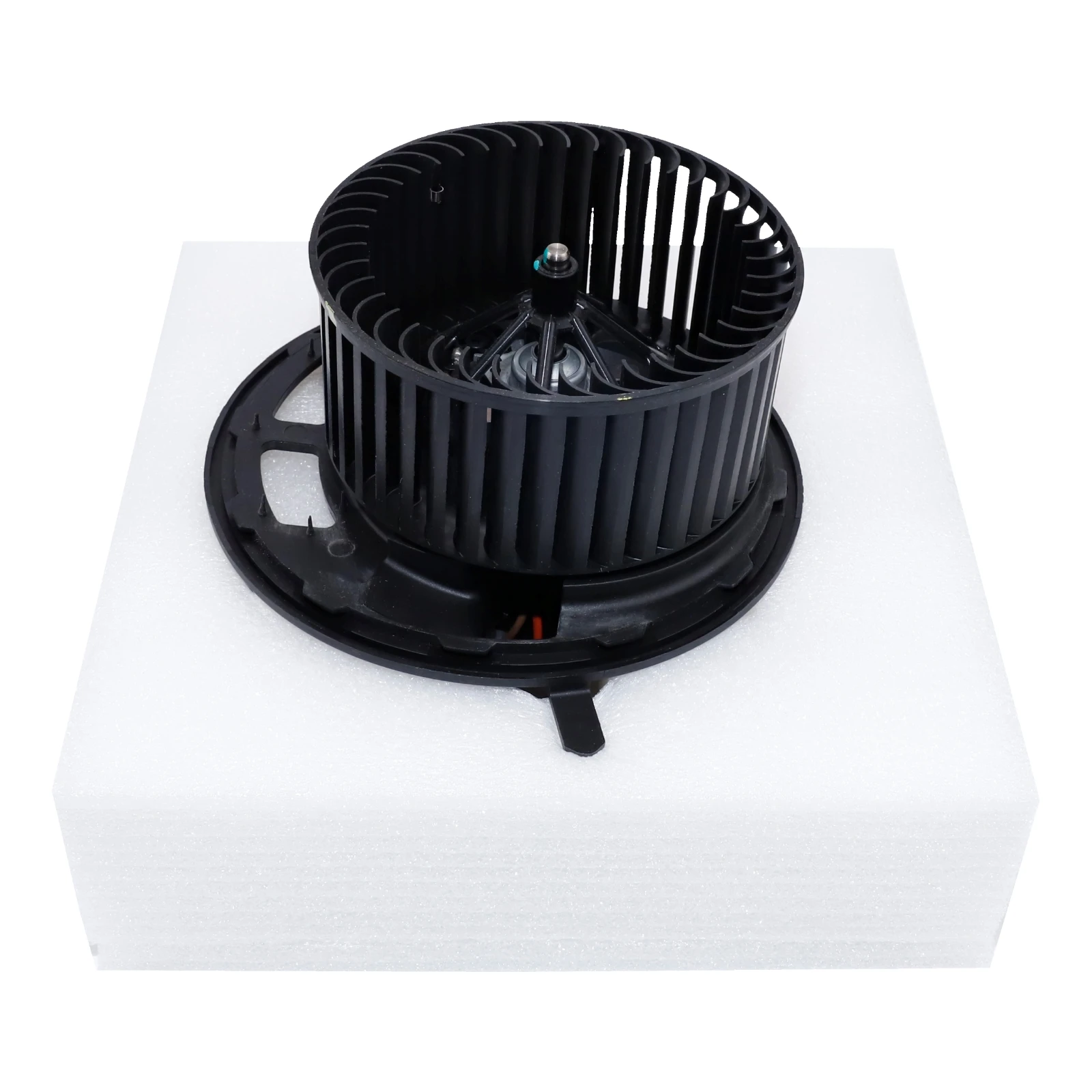Car AC Blower Fan Motor for BMW 1 E81 E87 E88 E82 BMW 3 E90 E91 E92 E93 BMW X1 E84 BMW X3 F25 X4 F26 Z4 E89 64119227670
Car AC Blower Fan Motor for BMW 1 E81 E87 E88 E82 BMW 3 E90 E91 E92 E93 BMW X1 E84 BMW X3 F25 X4 F26 Z4 E89 64119227670
