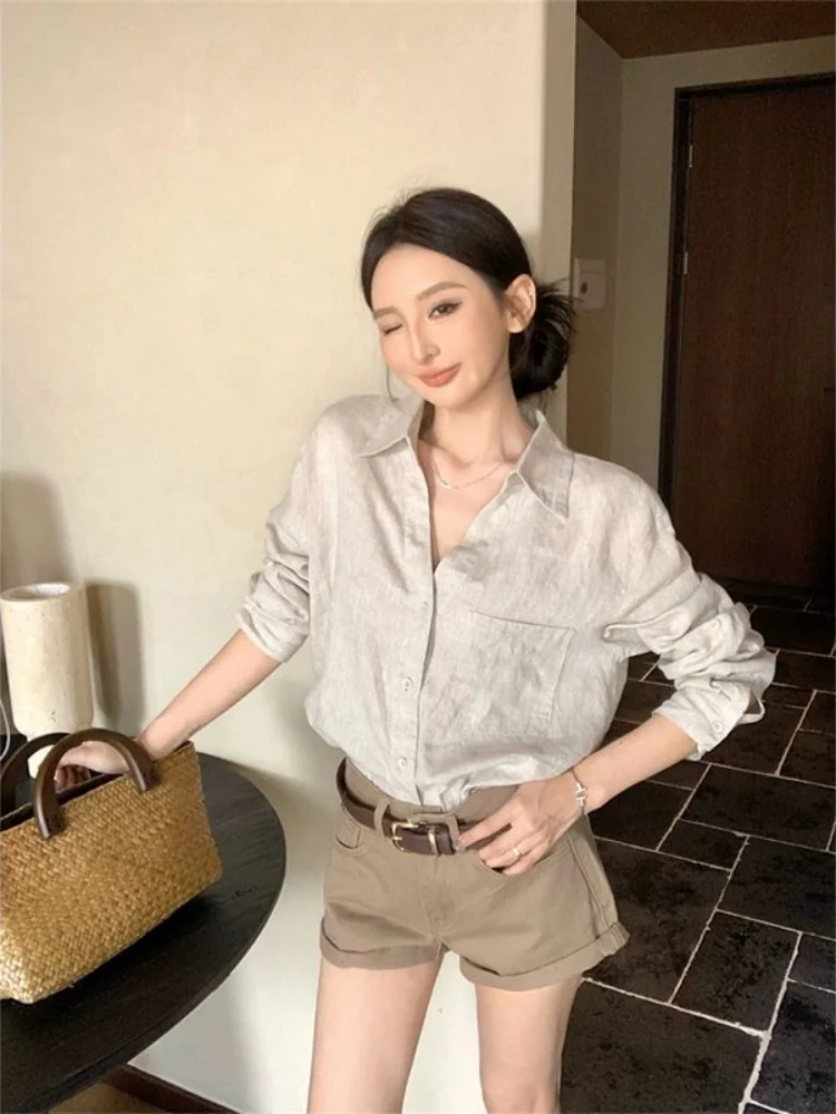 Ele Casual Long Sve Ne irt Women's Sle Retro Korean Design Sense Top Quali Fabric Non-deformable Spring
Ele Casual Long Sve Ne irt Women's Sle Retro Korean Design Sense Top Quali Fabric Non-deformable Spring