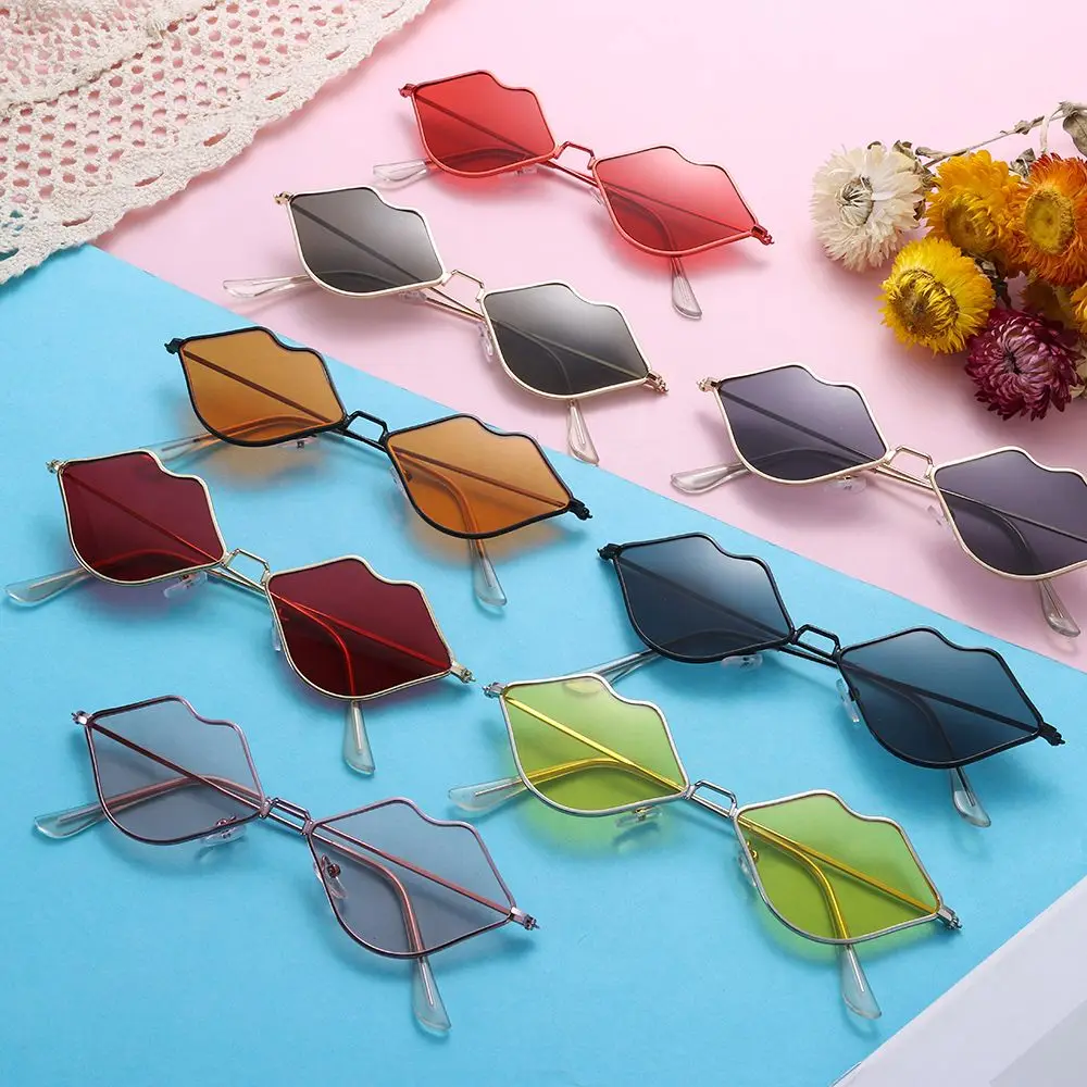 Men and Women Ocean Lens Hot Women's Sunglasses Sunglasses Lips Shape Sunglasses Small Frame
Men and Women Ocean Lens Hot Women's Sunglasses Sunglasses Lips Shape Sunglasses Small Frame