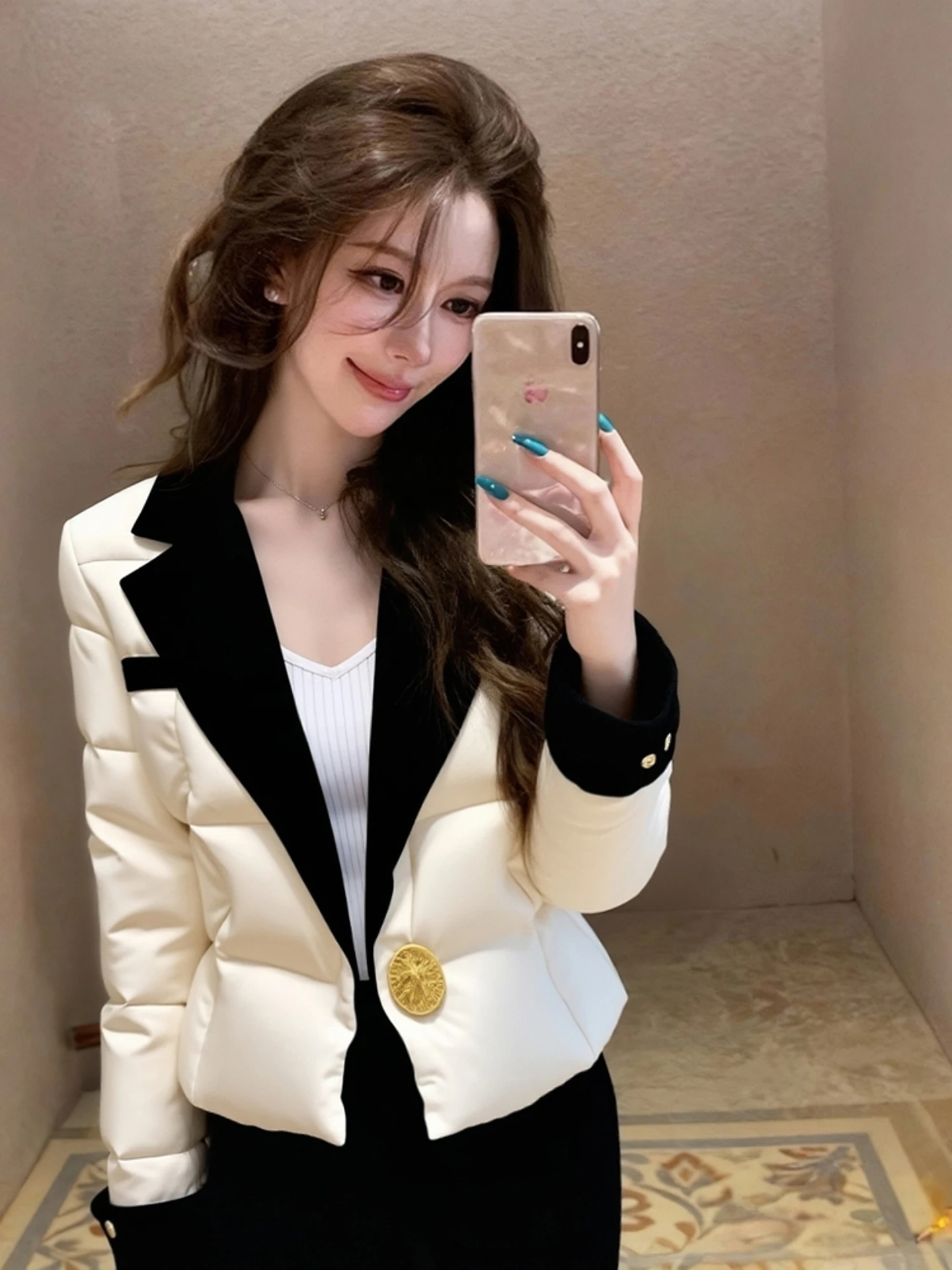 Ele White ort down Jaet Women's Winter Thi Outerwear Luxury Feel Ladylike Sle Polyester Fabric Du down Filling
Ele White ort down Jaet Women's Winter Thi Outerwear Luxury Feel Ladylike Sle Polyester Fabric Du down Filling