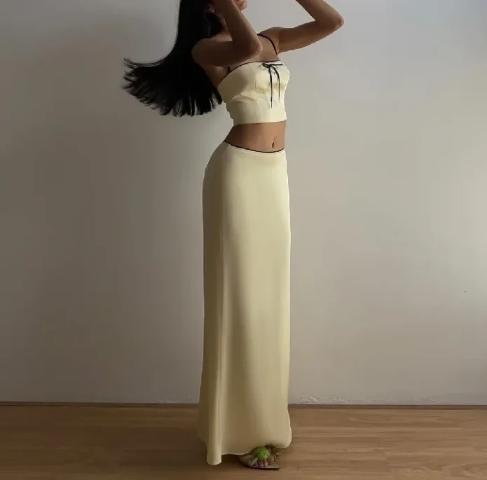 French Evening Skirt Set Bow Tie Camisole Top High Waisted Long Skirt Half Skirt Set Elegant Slim Fit Solid Color Long Skirt Set
French Evening Skirt Set Bow Tie Camisole Top High Waisted Long Skirt Half Skirt Set Elegant Slim Fit Solid Color Long Skirt Set