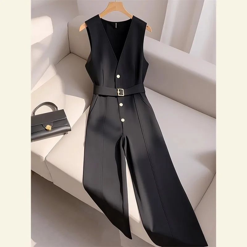 2025 High-Waist Slim One-Piece Black Suit Jumpsuit Sleeveless Professional Women Must-Have Machine Washable
2025 High-Waist Slim One-Piece Black Suit Jumpsuit Sleeveless Professional Women Must-Have Machine Washable