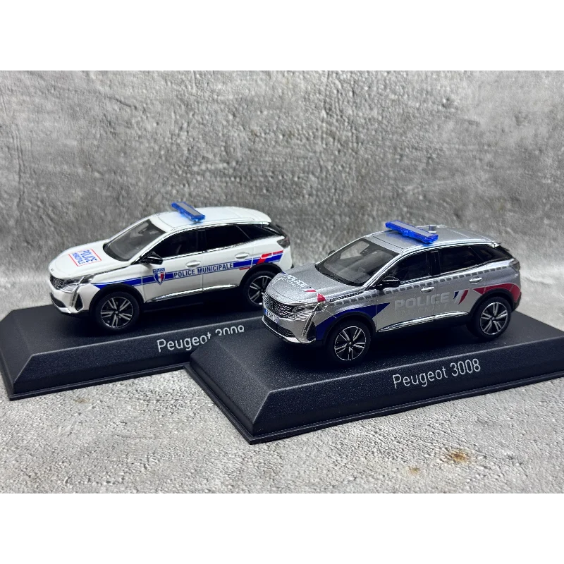 Литой под давлением NOREV, масштаб 1/43 Peugeot 3008 2023, внедорожник, модель автомобиля из сплава, Коллекционная игрушка, подарок, сувенир, украшение для дисплея
Литой под давлением NOREV, масштаб 1/43 Peugeot 3008 2023, внедорожник, модель автомобиля из сплава, Коллекционная игрушка, подарок, сувенир, украшение для дисплея
