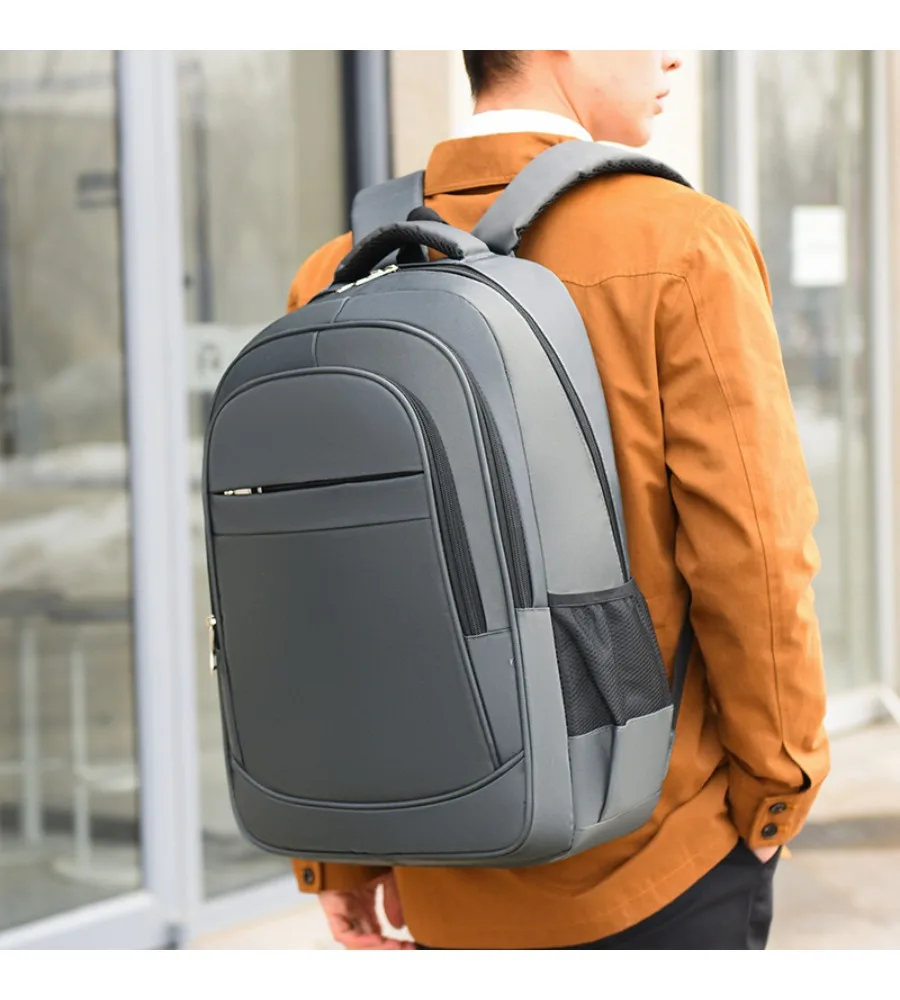 Lightweight and simple business men's backpack new large-capacity multi-layer computer bag junior high school student schoolbag
Lightweight and simple business men's backpack new large-capacity multi-layer computer bag junior high school student schoolbag