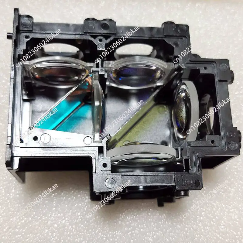 Optical path lens suitable for xgimi h2 h3 h3s rspro xj03c h6 projector/instrument
Optical path lens suitable for xgimi h2 h3 h3s rspro xj03c h6 projector/instrument