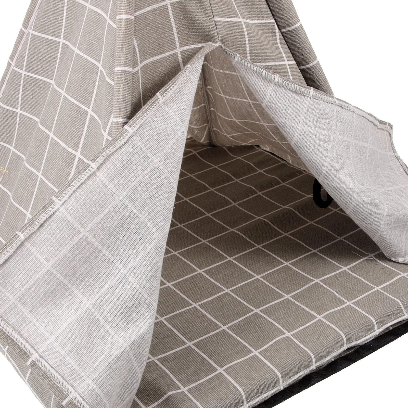 Pet Tent House Cat Dog Nest 43x43x53cm Washable Fabric Indoor Outdoor Small Teepee Shelter Decorative Kitten Play Area
Pet Tent House Cat Dog Nest 43x43x53cm Washable Fabric Indoor Outdoor Small Teepee Shelter Decorative Kitten Play Area