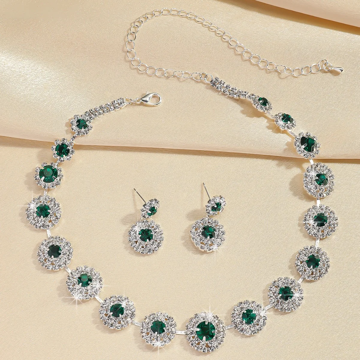 3pcs Wedding Women's Fashion Jewelry Set Tassel Rhinestone Earrings Necklace Fashion Party Fashion Accessories
3pcs Wedding Women's Fashion Jewelry Set Tassel Rhinestone Earrings Necklace Fashion Party Fashion Accessories