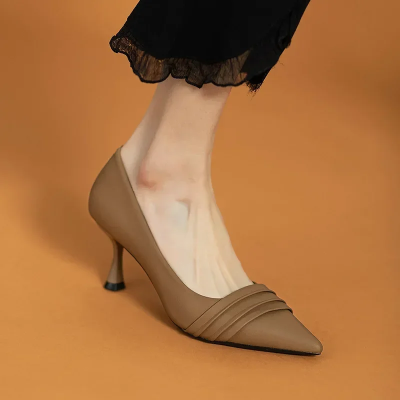 Designer Shoes Pumps Women High Heels Ruffles Boat Shoes Pointed Toe Stilettos Office Lady Shoe Black Spring Autumn
Designer Shoes Pumps Women High Heels Ruffles Boat Shoes Pointed Toe Stilettos Office Lady Shoe Black Spring Autumn