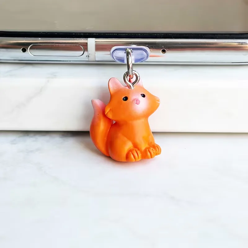 1pcs Cute Mini Resin Fox Pendant Dust Plug for Mobile Phone, DIY Decorative Accessory, Fit for Type-C & Lightening Port
1pcs Cute Mini Resin Fox Pendant Dust Plug for Mobile Phone, DIY Decorative Accessory, Fit for Type-C & Lightening Port