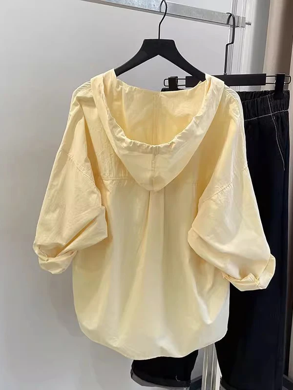 Loose Casual Cotton Shirt Women's New Style Korean Version Button up Hooded Drawstring Top Coat Female Commute Fashion
Loose Casual Cotton Shirt Women's New Style Korean Version Button up Hooded Drawstring Top Coat Female Commute Fashion