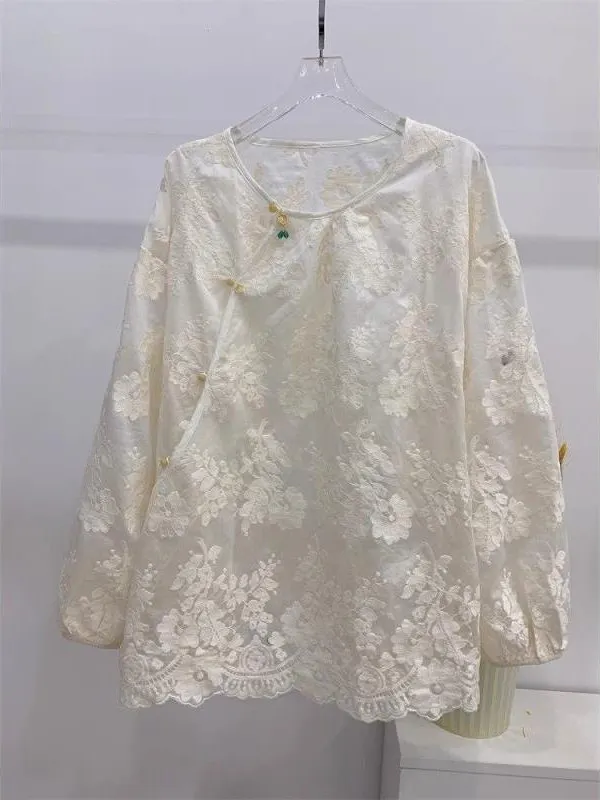 Весна 2024: Женская свободная футболка с длинным рукавом и круглым вырезом, в китайском стиле, повседневная, с кружевными вставками, модный тренд
Весна 2024: Женская свободная футболка с длинным рукавом и круглым вырезом, в китайском стиле, повседневная, с кружевными вставками, модный тренд