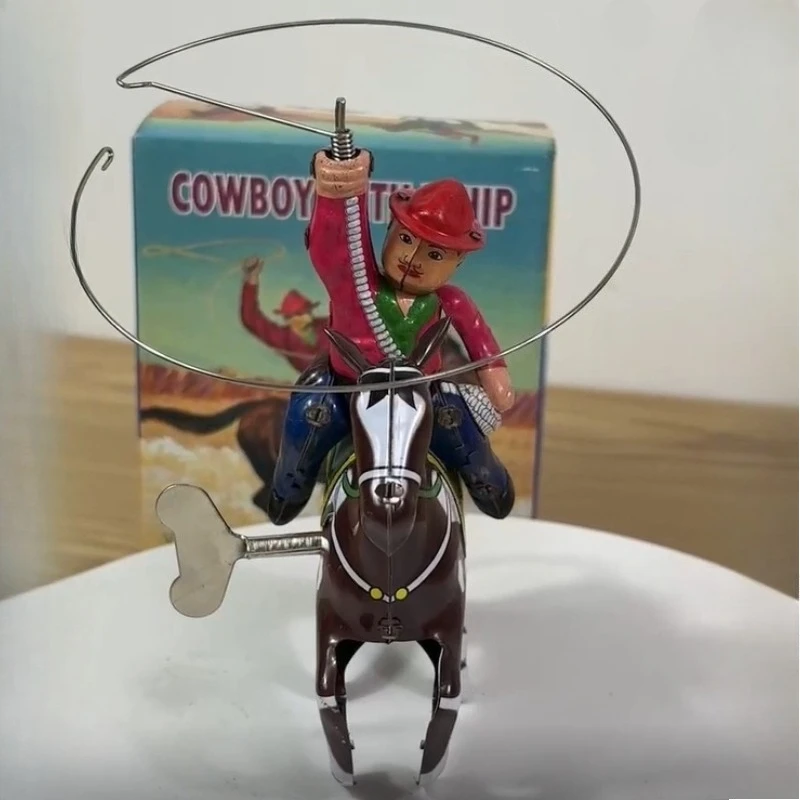 Clockwork Toy Collection Retro Knight on Horse Cowboy with Whip Metal Tin Mechanical Figure Kids Gift Wind Up Toy
Clockwork Toy Collection Retro Knight on Horse Cowboy with Whip Metal Tin Mechanical Figure Kids Gift Wind Up Toy