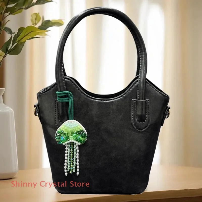 Rhinestone Beaded Jellyfish Patch Hanging Rope Patch Crystal Bag Lanyard Patch Beading Applique
Rhinestone Beaded Jellyfish Patch Hanging Rope Patch Crystal Bag Lanyard Patch Beading Applique
