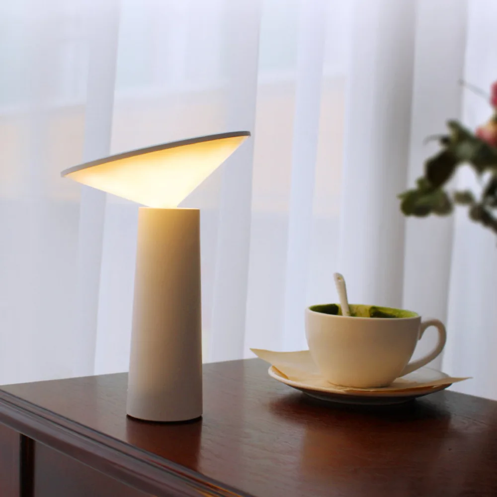 USB Rechargeable LED Desk Lamp Nordic Minimalist Night Light for Bedroom Creative Mood Lighting for Restaurant Home Decor
USB Rechargeable LED Desk Lamp Nordic Minimalist Night Light for Bedroom Creative Mood Lighting for Restaurant Home Decor