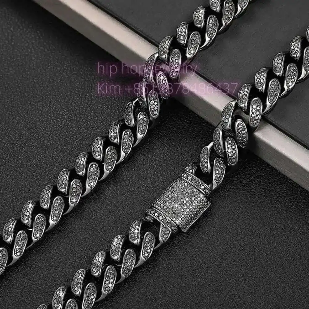 Hip Hop Jewelry Black Moissanite 12mm Miami Cuban Chain Round Cut Moissanite Diamond 925 Silver Cuban Chain Necklace
Hip Hop Jewelry Black Moissanite 12mm Miami Cuban Chain Round Cut Moissanite Diamond 925 Silver Cuban Chain Necklace