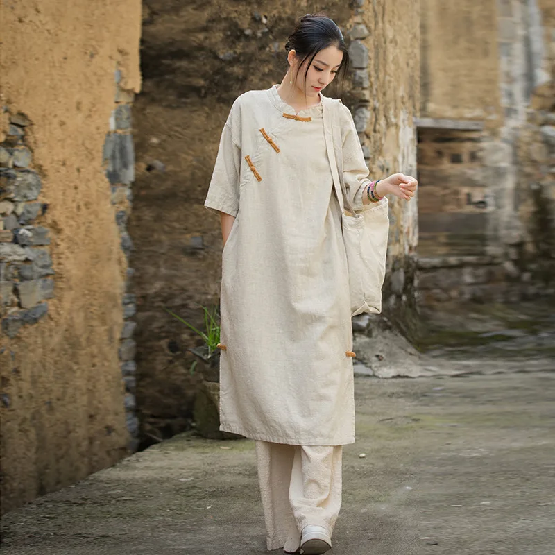 Autumn Ramie Dress: Washed Color-block Frogs New Chinese Style Women's Maxi Dress
Autumn Ramie Dress: Washed Color-block Frogs New Chinese Style Women's Maxi Dress