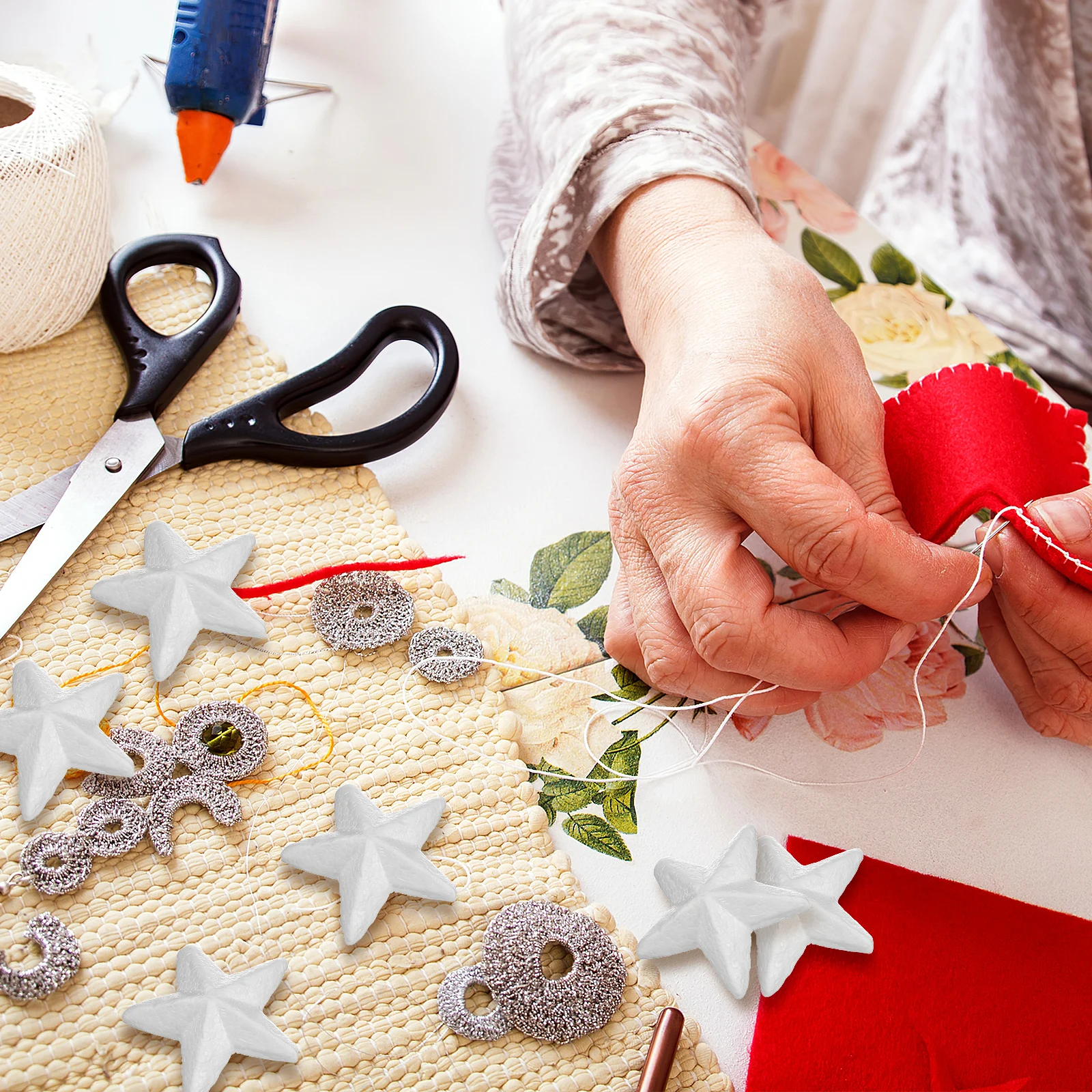 10Pcs Five-pointed Star DIY Material High Density Foam Balls Kids Crafts Smooth Surface Painting Easy Party Decoration Modeling
10Pcs Five-pointed Star DIY Material High Density Foam Balls Kids Crafts Smooth Surface Painting Easy Party Decoration Modeling