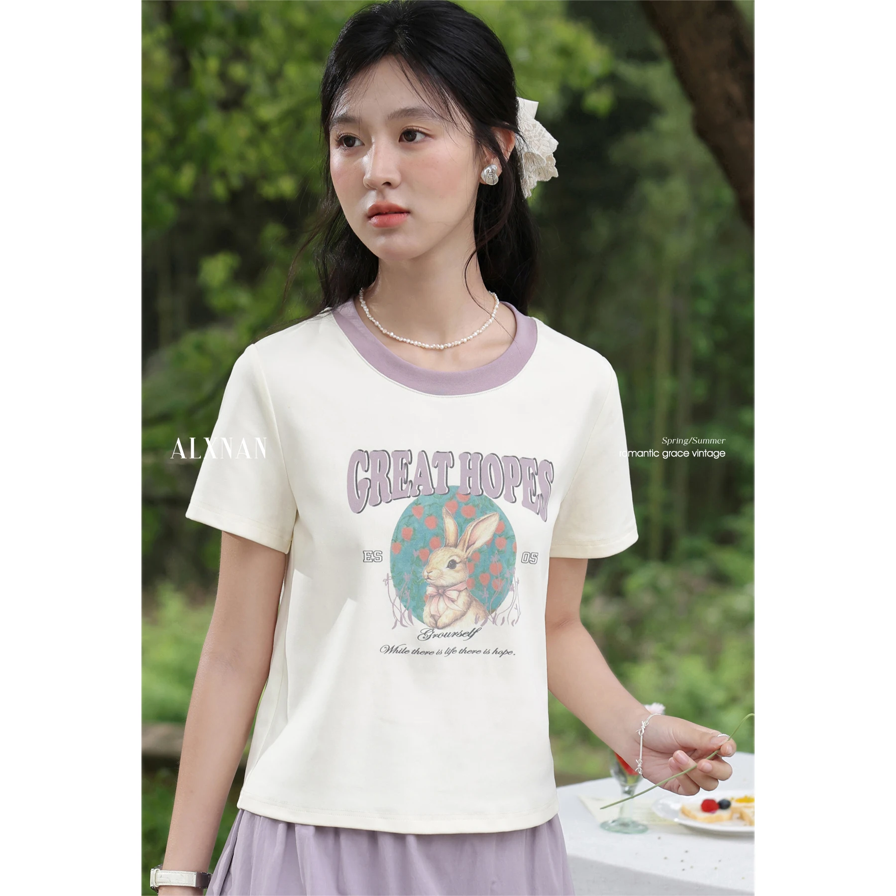 ALXNAN Women's Printed T-shirt 2025 Summer Elegant Short Sleeve T-shirt Casual Cotton Tops Ladies Korean Popular Clothes L55617
ALXNAN Women's Printed T-shirt 2025 Summer Elegant Short Sleeve T-shirt Casual Cotton Tops Ladies Korean Popular Clothes L55617