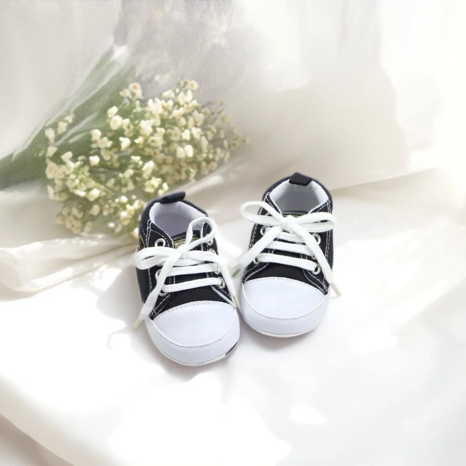 Baby girl canvas shoes baby walking shoes soft sole comfortable heart pattern 0-6-12-18 months
Baby girl canvas shoes baby walking shoes soft sole comfortable heart pattern 0-6-12-18 months