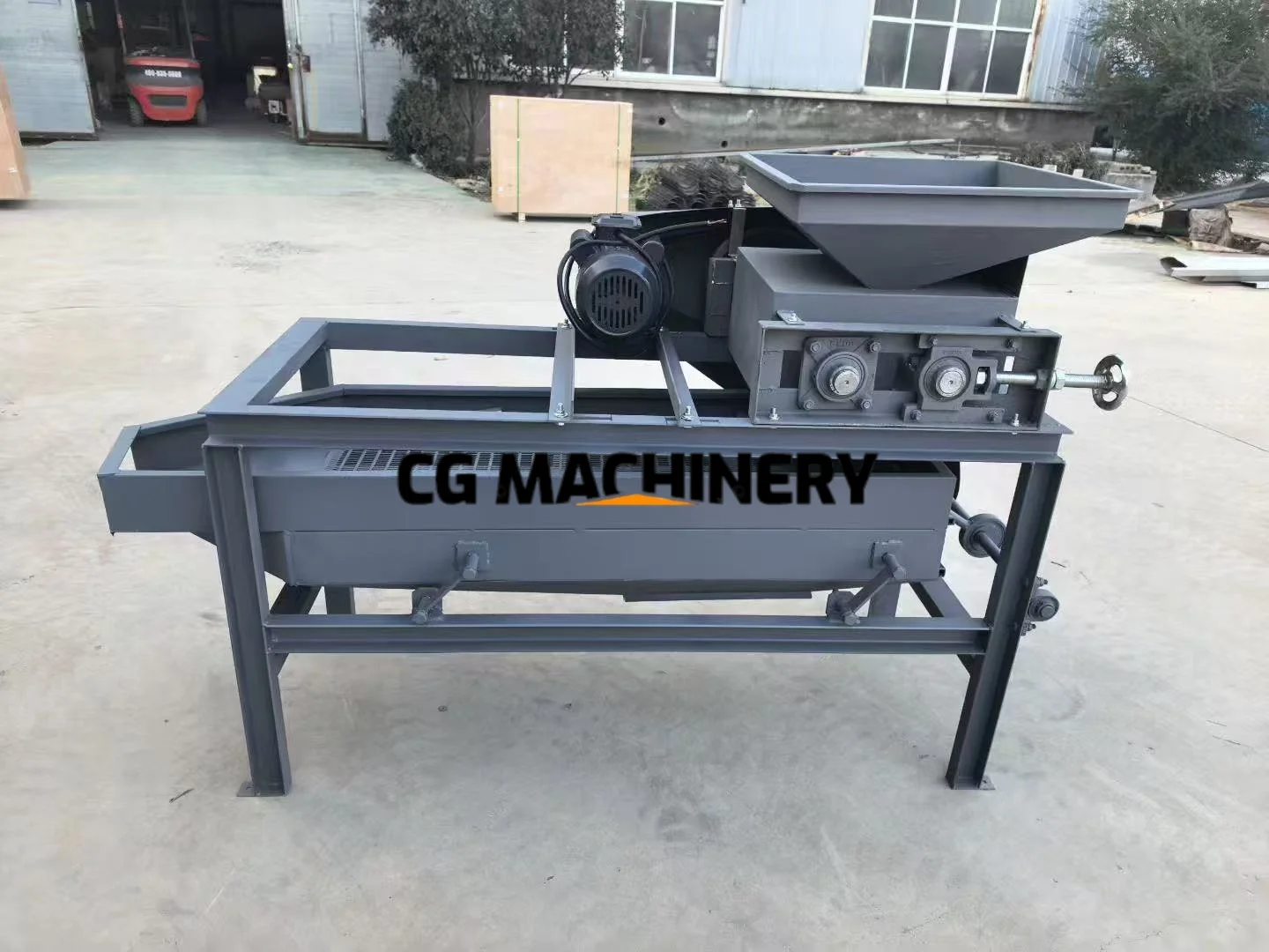 Горячая распродажа: Машина для очистки и колки орехов (фундук, пекан, миндаль)
Горячая распродажа: Машина для очистки и колки орехов (фундук, пекан, миндаль)