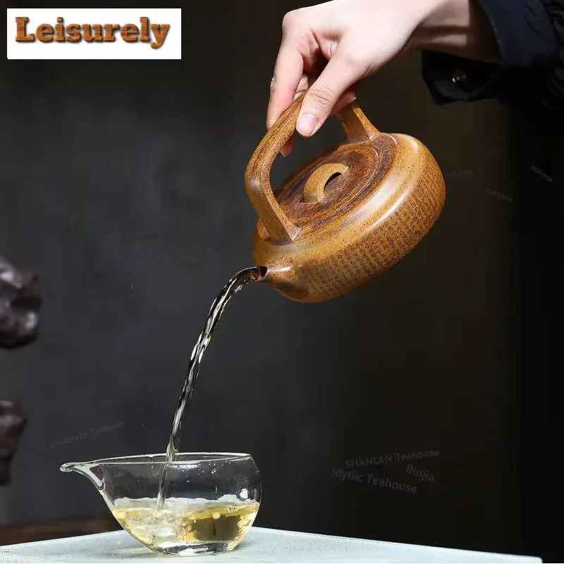 350ml Yixing Purple Clay Teapot Handmade Lifting Handle Pot Raw Ore Wood-fired Porcelain Mud Tea Making Kettle With Filter Zisha
350ml Yixing Purple Clay Teapot Handmade Lifting Handle Pot Raw Ore Wood-fired Porcelain Mud Tea Making Kettle With Filter Zisha
