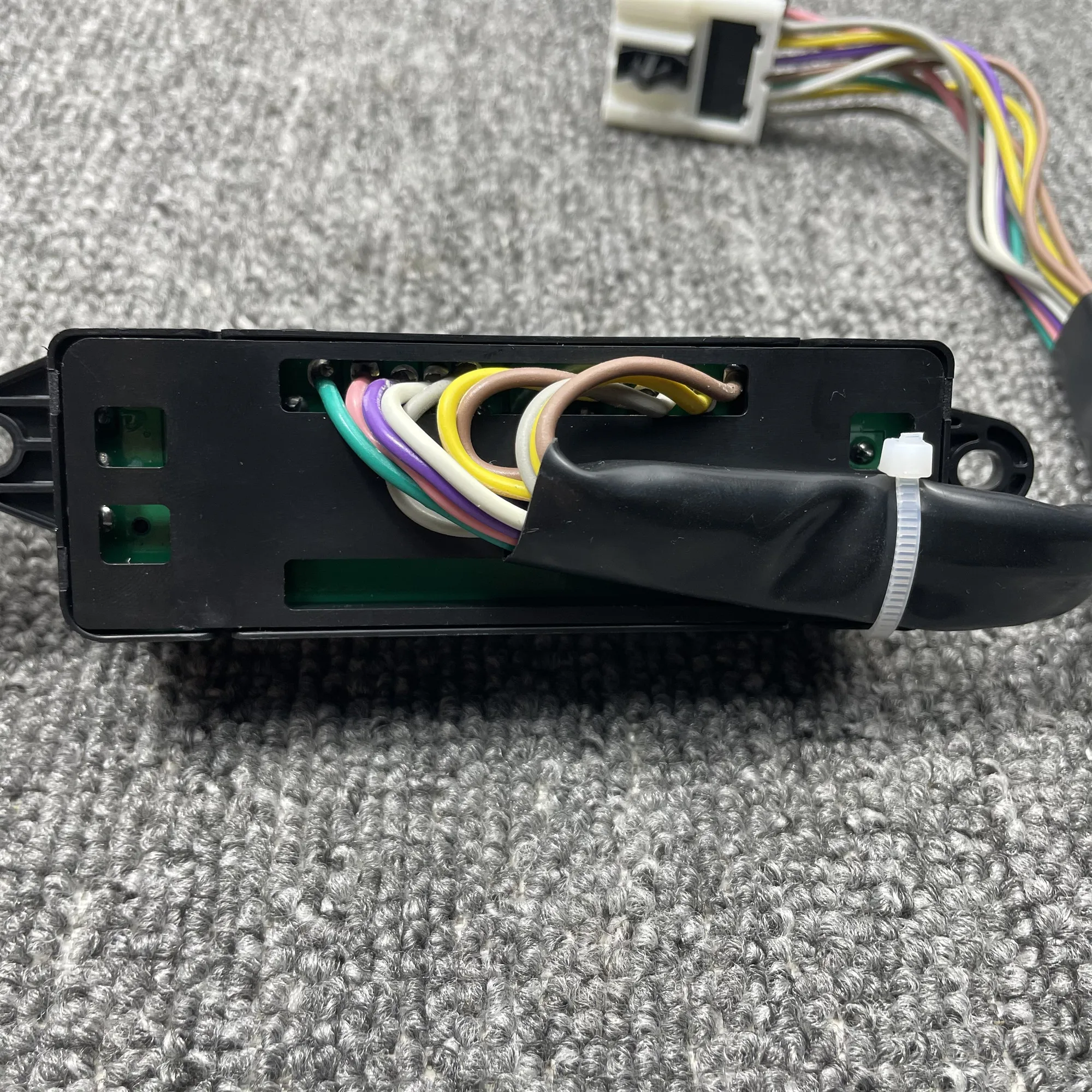 AADD-For NISSAN 2004-2018 ALTIMA Electric Seat Adjustment Switch Electric Adjustment Controller
AADD-For NISSAN 2004-2018 ALTIMA Electric Seat Adjustment Switch Electric Adjustment Controller
