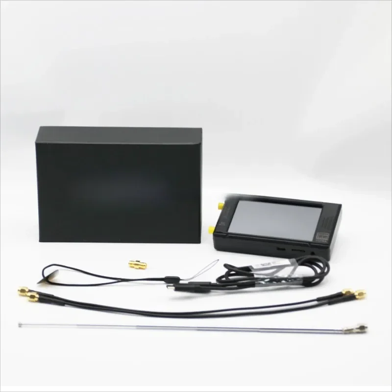 Ultra 100khz-5.3ghz 4 polegada display à mão pequeno analisador de espectro rf gerador com bateria
Ultra 100khz-5.3ghz 4 polegada display à mão pequeno analisador de espectro rf gerador com bateria