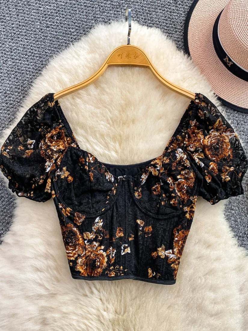 Foamlina Summer Lace Print Boning Top French Y2k Street Fashion Square Neck Puff Sleeve Flattering Waist Slim Fit Cropped
Foamlina Summer Lace Print Boning Top French Y2k Street Fashion Square Neck Puff Sleeve Flattering Waist Slim Fit Cropped