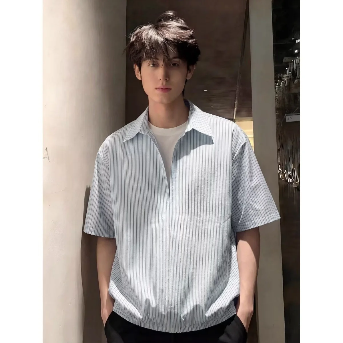 Loose Fit Stripe Patchwork Short Sleeve Shirt Elastic Hem Casual Style Polyester Fiber Summer Top Men's Fashion Streetwear
Loose Fit Stripe Patchwork Short Sleeve Shirt Elastic Hem Casual Style Polyester Fiber Summer Top Men's Fashion Streetwear