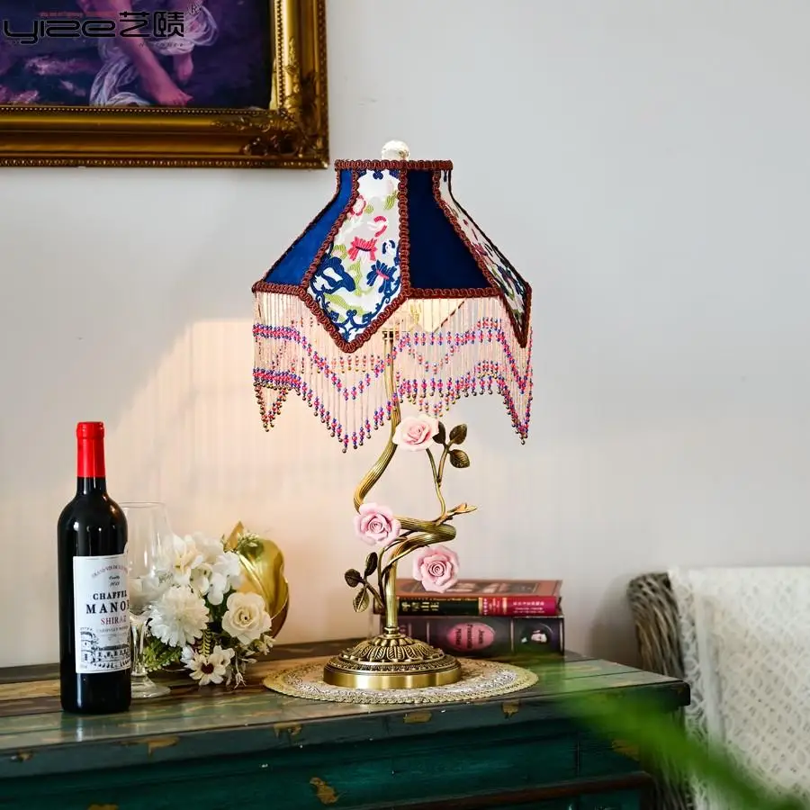 Classical French retro desk lamp premium atmosphere lamp bedroom ins girly heart American country fringed bedside lamp
Classical French retro desk lamp premium atmosphere lamp bedroom ins girly heart American country fringed bedside lamp
