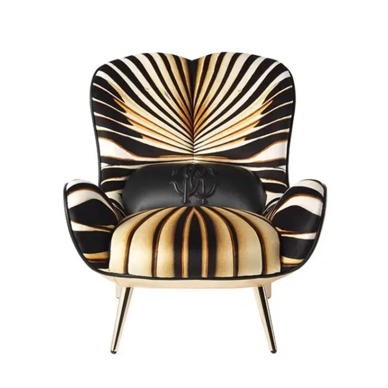 Deluxe single sofa chair
Deluxe single sofa chair